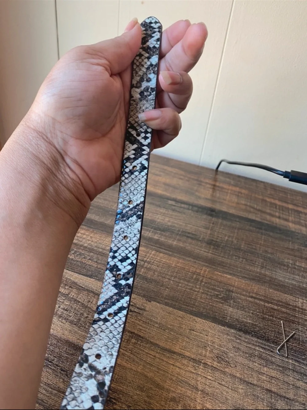 American Eagle Skinny Belt, 26”
